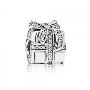 pandora-sparkling-present-charm-791400cz-p2782-4714_zoom